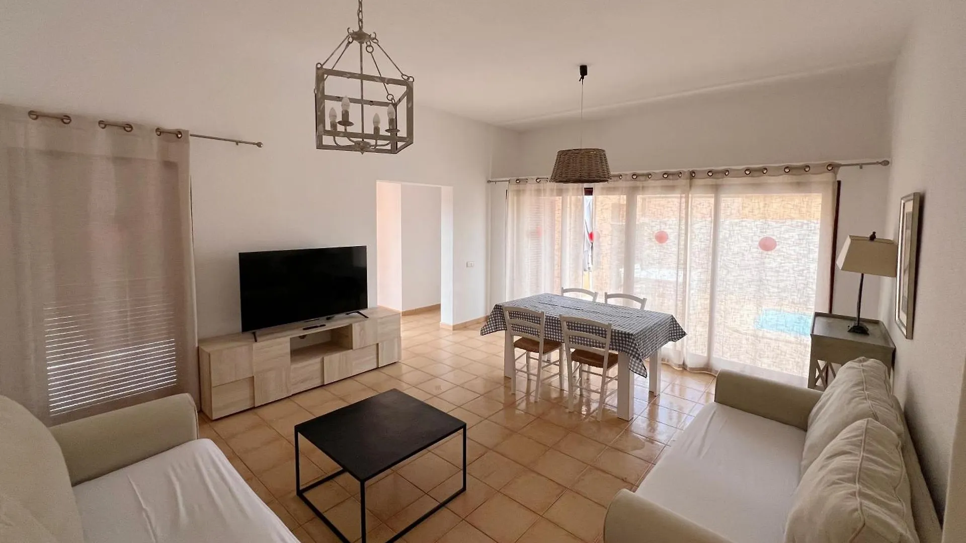Anahi Homes Corralejo -Villa Dracaena 4 La Oliva 0*,  İspanya